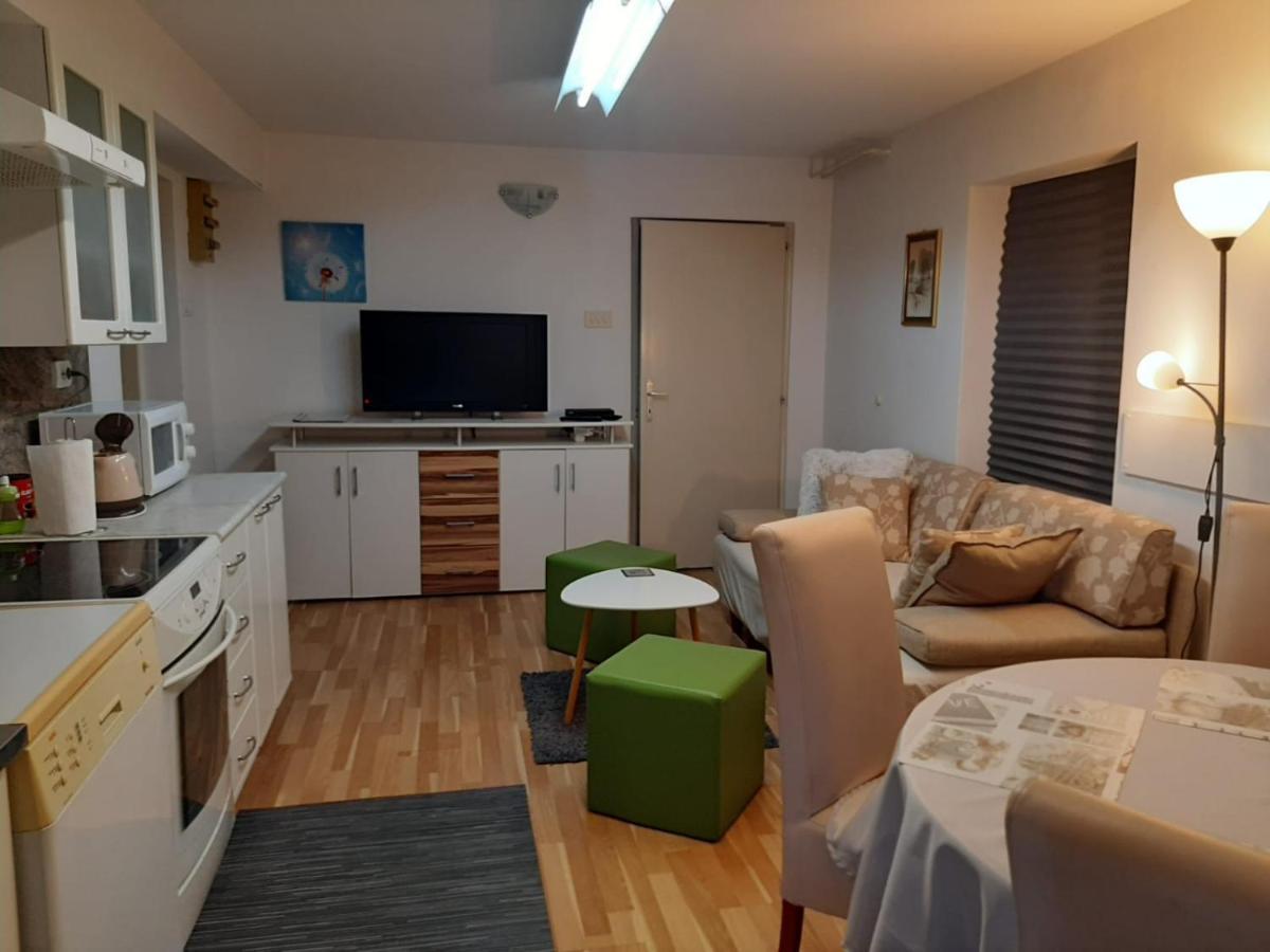 Apartment & Rooms Miboti Samobor Luaran gambar