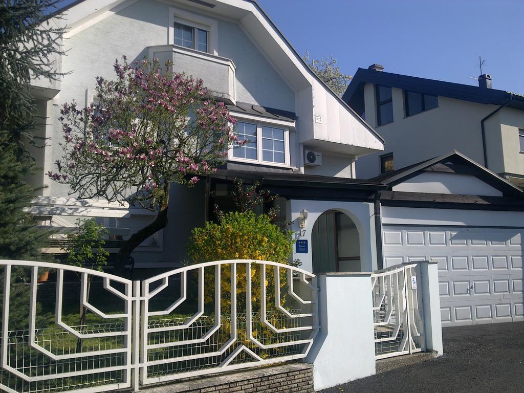 Apartment & Rooms Miboti Samobor Luaran gambar