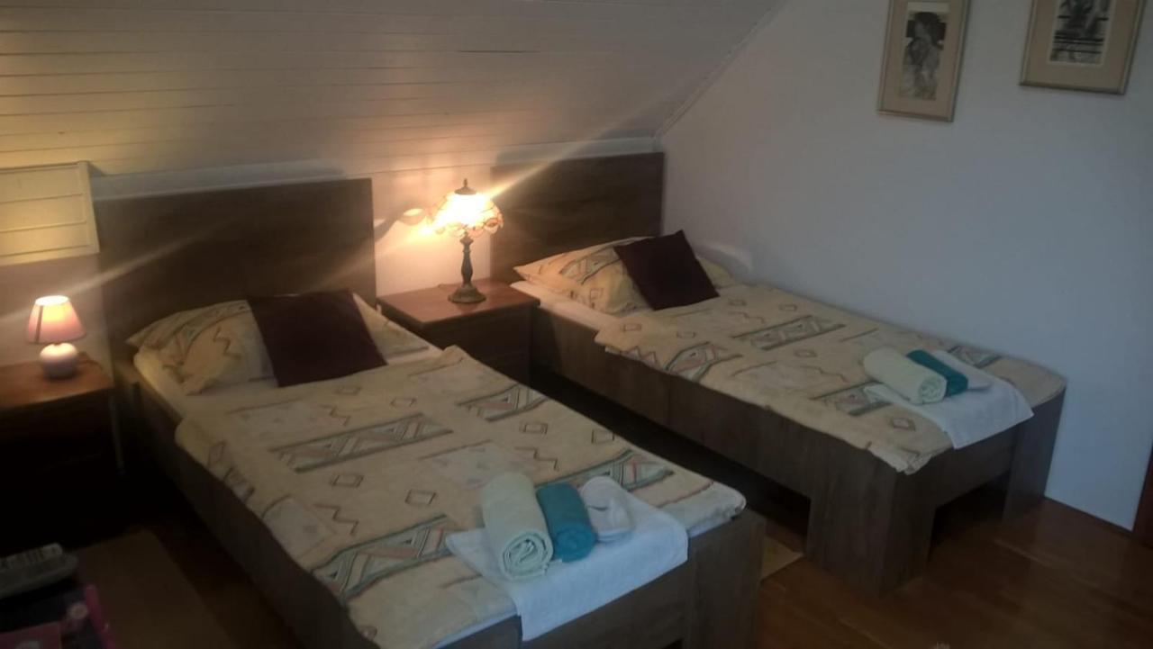 Apartment & Rooms Miboti Samobor Luaran gambar